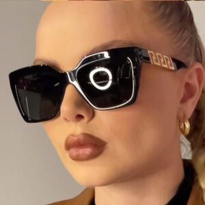 NWT Versace VE4418F - GB187 Sunglasses